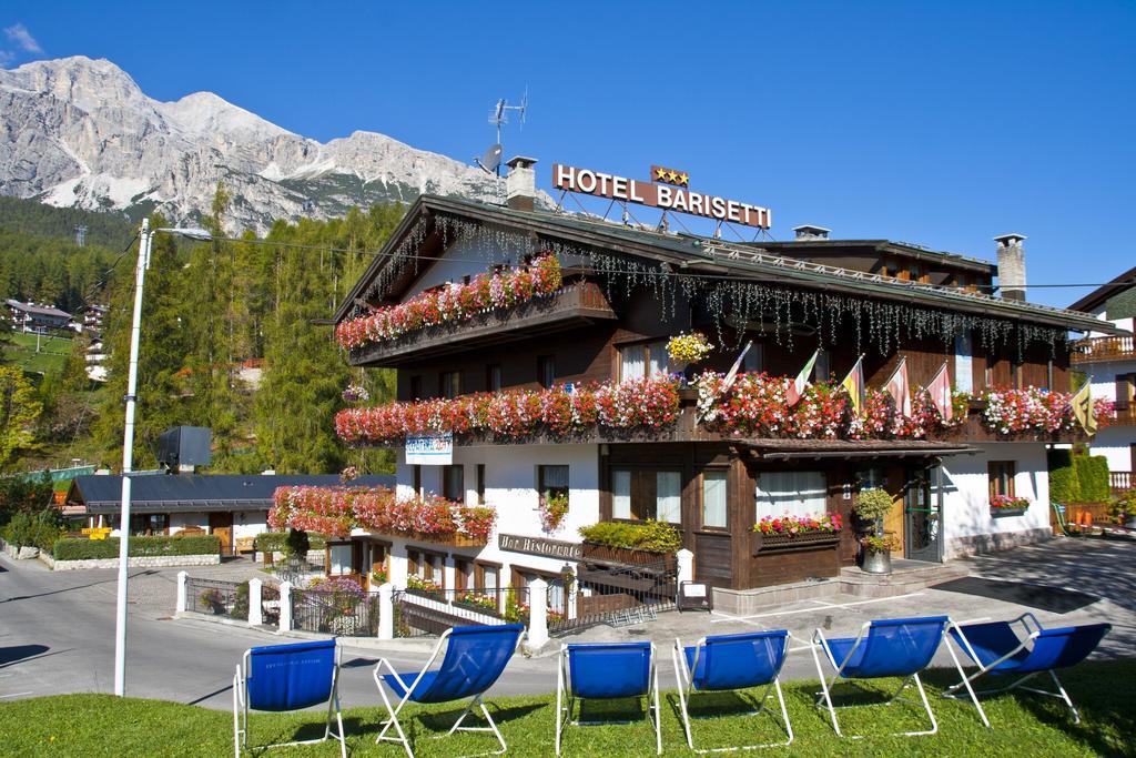 Appartamenti Barisetti Cortina d'Ampezzo Ruang foto